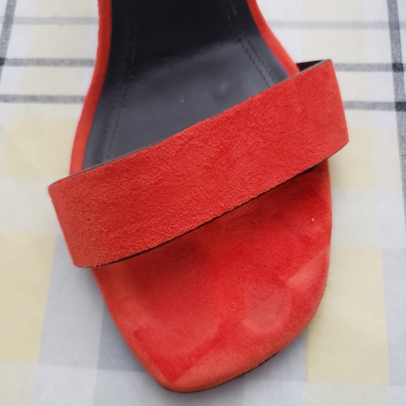 Celine Paris Red Suede Heels Italy Gold Clasp Cute - Picture 15 of 16